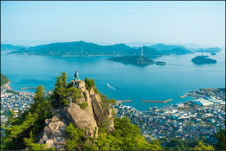 広島